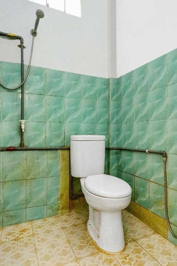 SPOT ON 91196 Manisee 2 Homestay Syariah Tanjunguma Luaran gambar